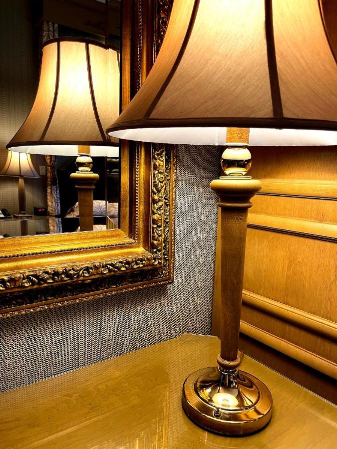 Celebrity Hotel 데드우드 외부 사진